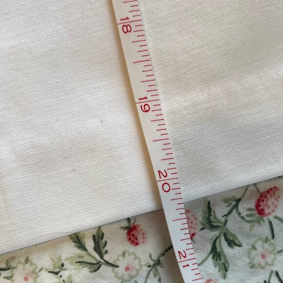 Rafaella Women's Curvy Fit Bermuda Shorts NWT - Picture 7 of 12